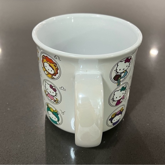 Hello Kitty Zodiac Signs Mug - Picture 3 of 8